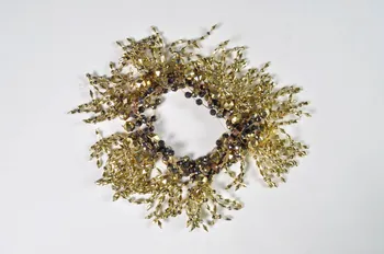 Soeurs de la Perpétuelle Indulgence - San Francisco bracelet Bracelet fantaisie faisant partie du premier habit de soeur Carmen sida von Golgotha France 1993 2003.103.13 Photo Mucem
