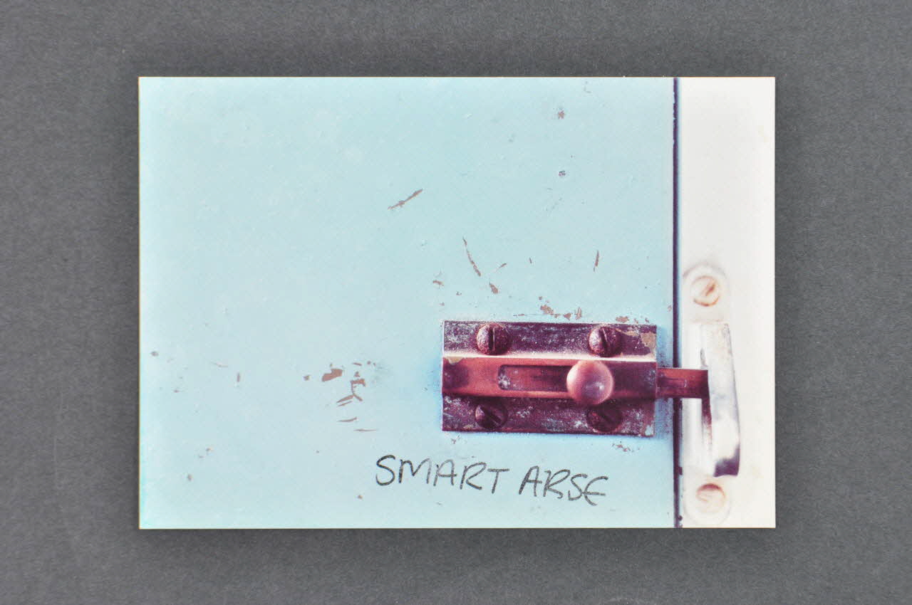 Terrence Higgins Trust carte postale "Smart Ase 1" (Cul chic ) Grande Bretagne 2002 2003.105.3 Photo Mucem