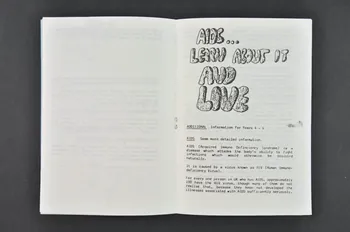 BROCHURE AIDS LEARN ABOUT IT AND LIVE 2003.105.38 Photo Mucem