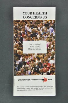 Landstinget FöRebygger Aids (Suède) Dépliant "AIDS Concerns you" (Le sida vous concerne) Estonie 1992 2005.115.18 Photo Mucem