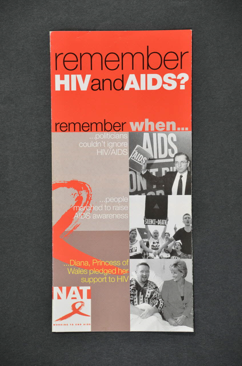 Dépliant "Remember HIV and AIDS?" (Vous souvenez-vous du VIH et du sida ?) 2003.106.1 Photo Mucem