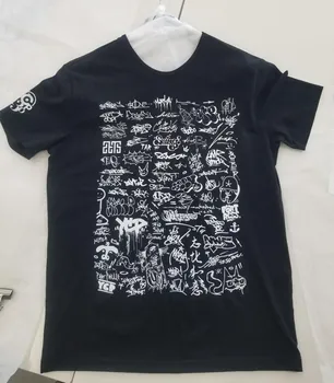 Lunar tee-shirt T-shirt sérigraphié produit pour les 30 ans du groupe YCP Croatie 2022 2024.15.11 Photo Mucem