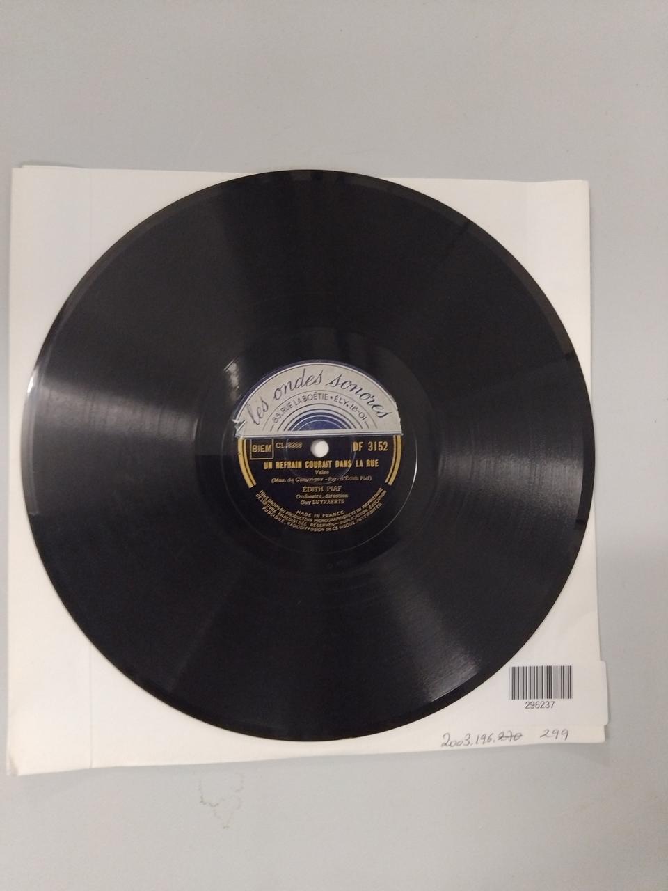 disque 78 tours Un refrain courait dans la rue 2003.196.299 Photo Mucem