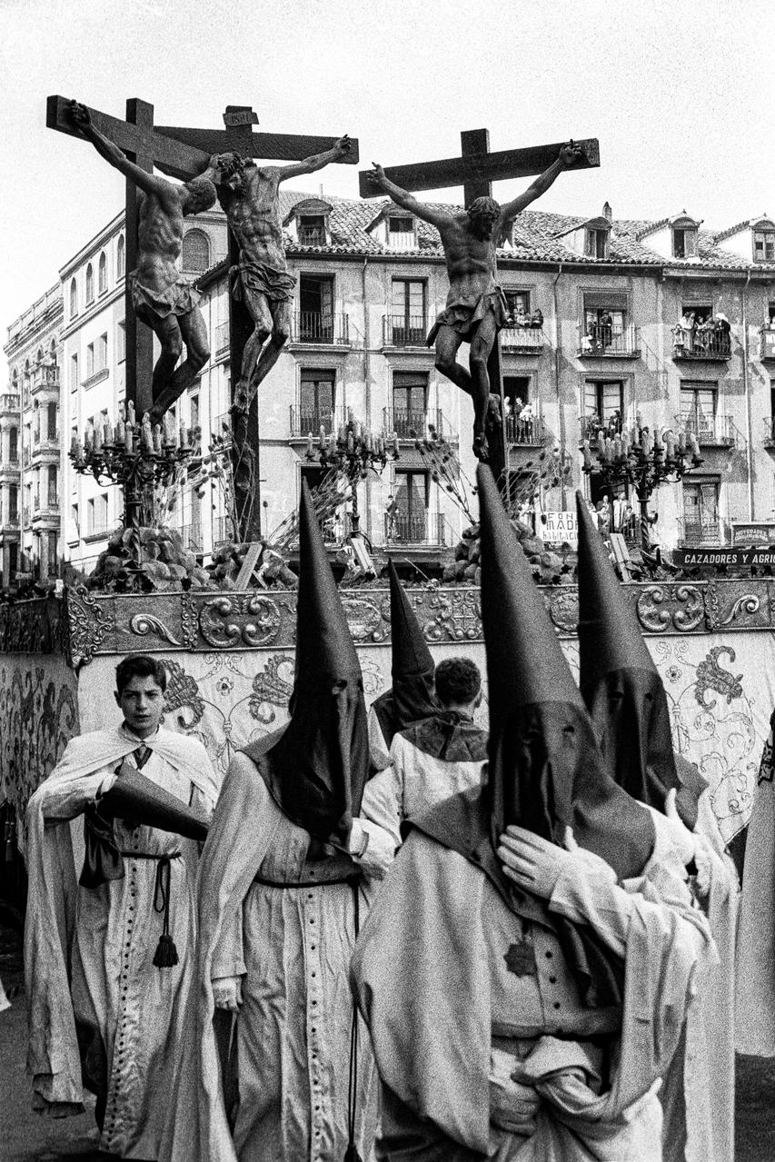 André Martin tirage photographique moderne Procession de la Semaine sainte Castille-et-Leon, Espagne 1956 2025.1.6 Photo André Martin