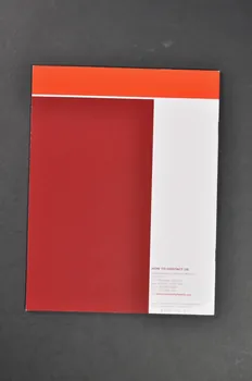 BROCHURE "Leading the business fight against HIV/AIDS" (Conduire le combat des entreprises contre le VIH/Sida) 2003.106.44 Photo Mucem