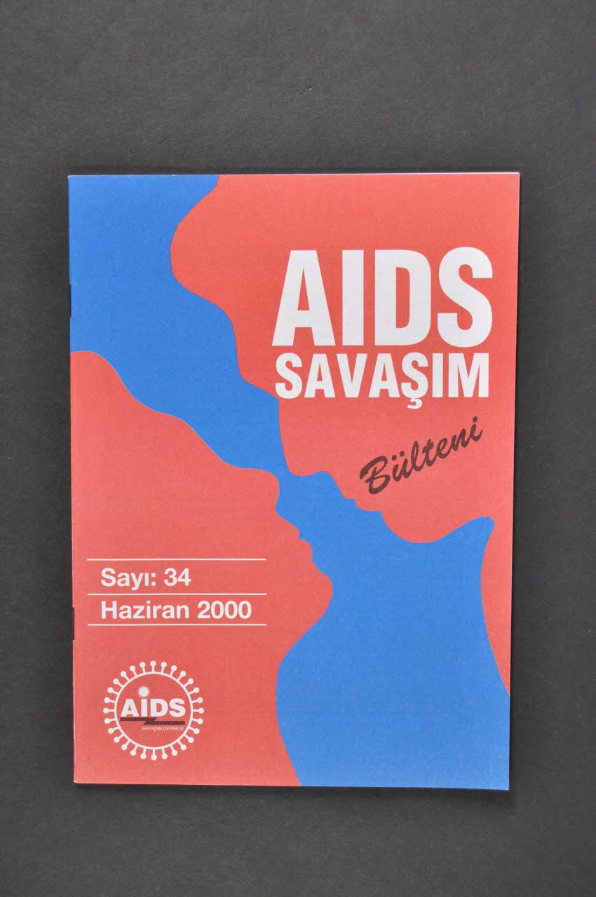 Aids  Savasim Dernegi (Aids Prevention  Society) Bulletin associatif "AIDS Savasim Bulteni", haziran 2000, n° 34 / Kendinizi riske atmayin,can simidiniz yaninizda olmayabilir !..." (traduction) Turquie 2000 2005.116.12 Photo Mucem