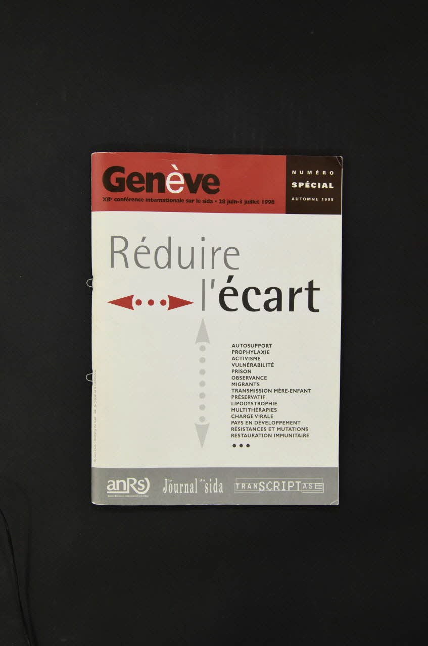 Agence Nationale de Recherches sur le Sida (ANRS) BROCHURE Genève, Réduire l'écart, numéro spécial, automne 1998 France 1998 2004.119.64 Photo Mucem