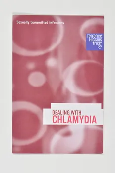 BROCHURE " Sexually transmitted infections : Dealing with Chlamydia" (Infections sexuellement transmissibles : chamydia 2003.107.37  Photo Mucem