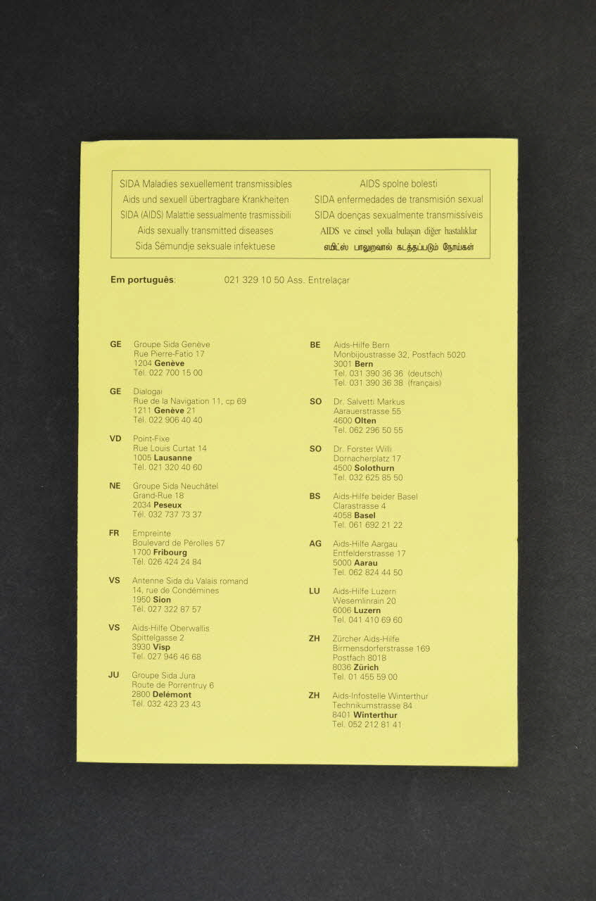 Dépliant "Sida. maladies sexuellement transmissibles. Liste d'adresses" (en portugais) 2004.119.85 Photo Mucem