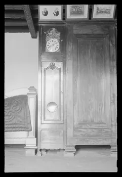 Maurice Coz ; René Coz ; Franck Eliès photographie Chez Monsieur Joseph Jan. Horloge Bretagne, France 1942/1/15 Ph.1942.11.15  Photo