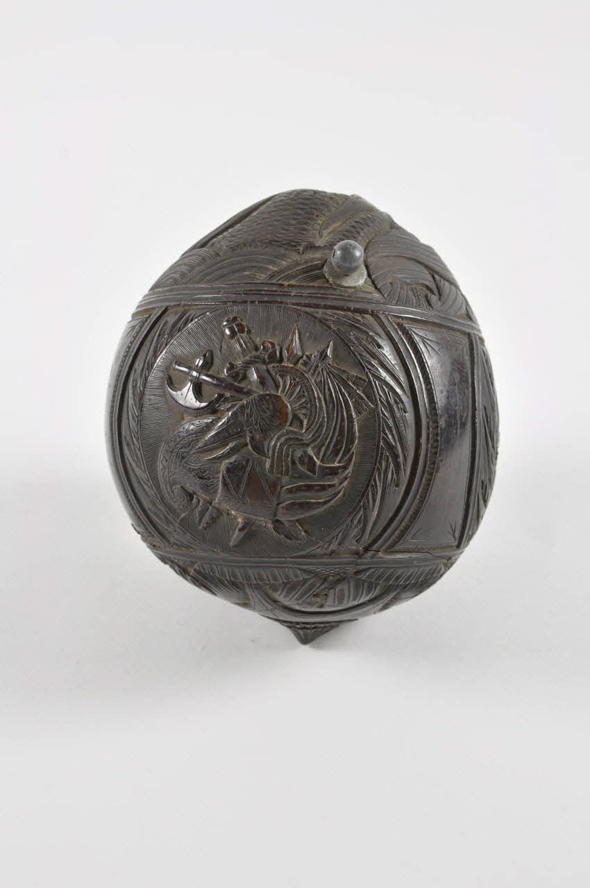 bibelot-souvenir poire à poudre Bretagne, France 1821 1952.122.1 Photo Mucem