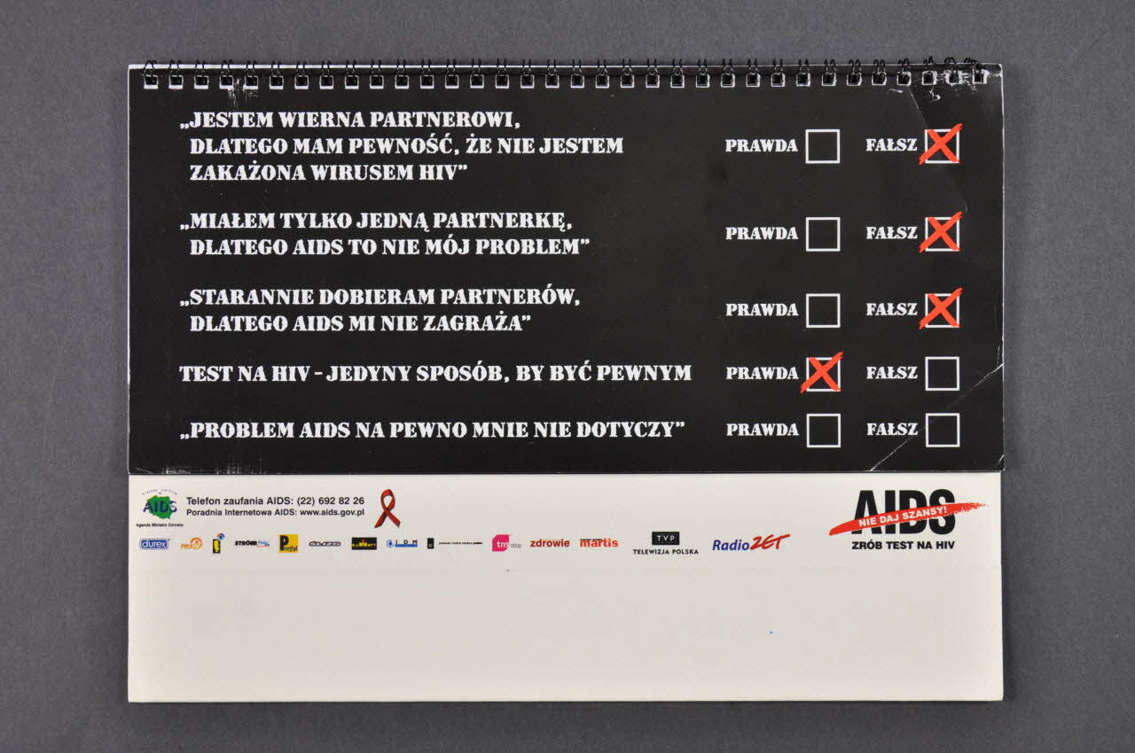 Krajowe Centrum Ds Aids (The National Aids Center) calendrier "Prawda /false" (Vrai faux) / Zrob test na HIV Pologne 2005 2005.120.24 Photo Mucem