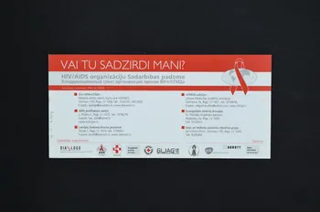 Collectif Associatif : Dia+Logs, Aids Profilakses flyer "Vai tu Sadzirdi Mani ?" (M'avez vous entendu ?) Lettonie 2004 2005.121.1 Photo Mucem