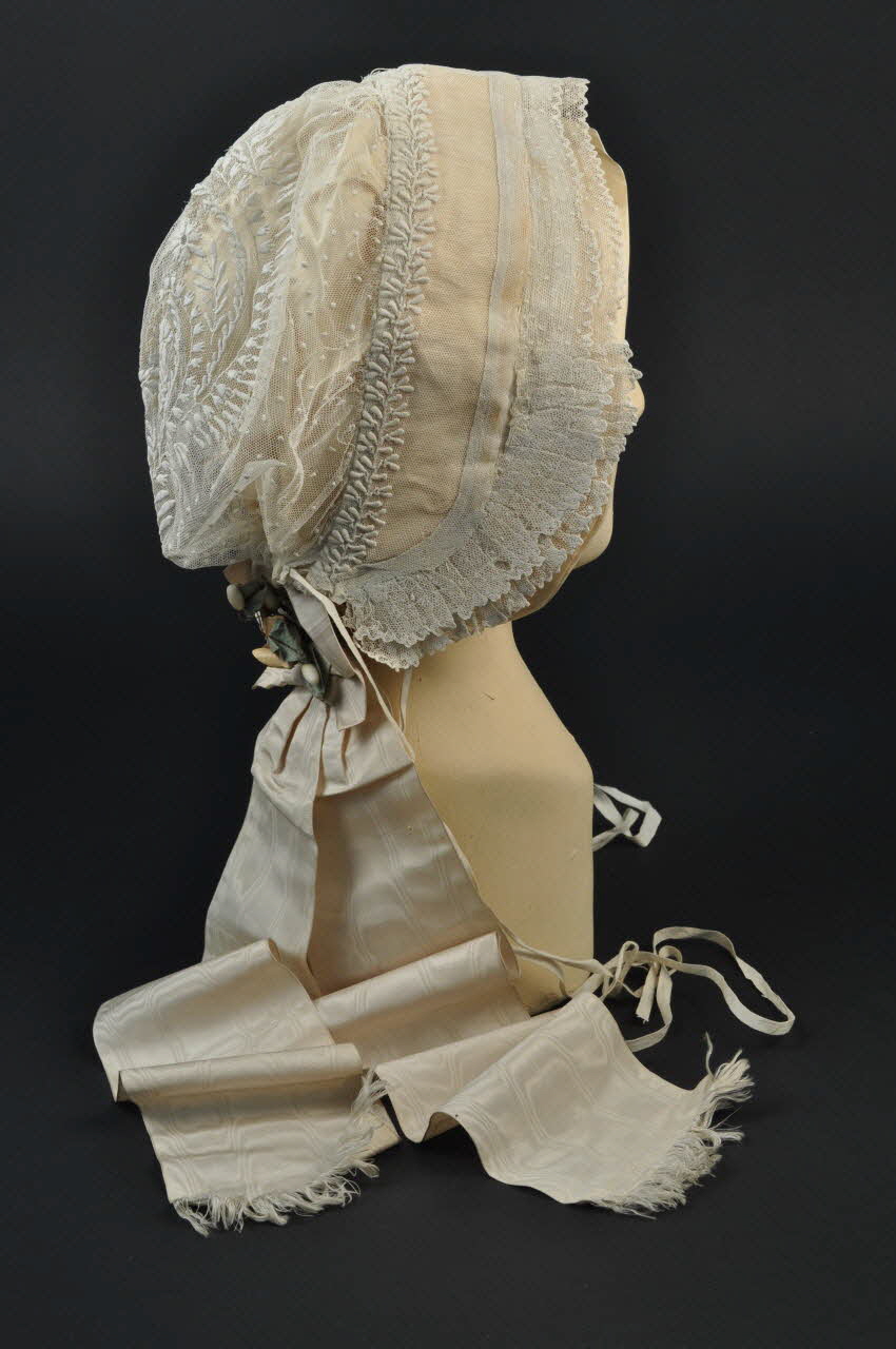 coiffe de mariée 1953.39.6.1-3 Photo Mucem