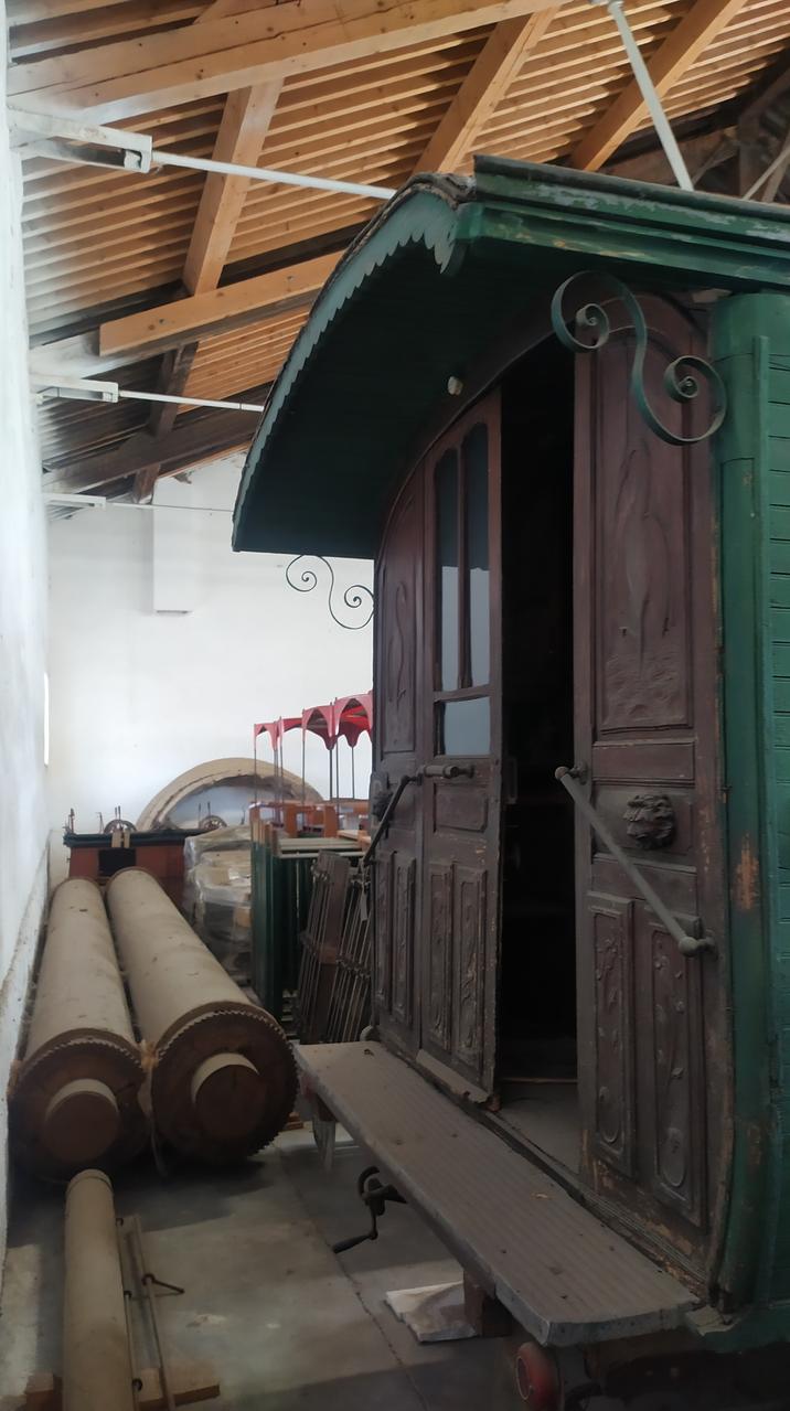 roulotte de forain Verdine Lorraine, France 1914 1987.19.1 Photo Mucem