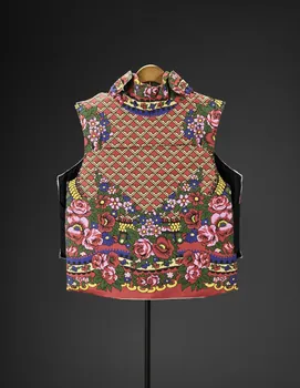 Emília Rigová ; Rabintex Industries LTD gilet Bulletproof culture Slovaquie 2018 2024.25.1  Photo Mucem / Marianne Kuhn
