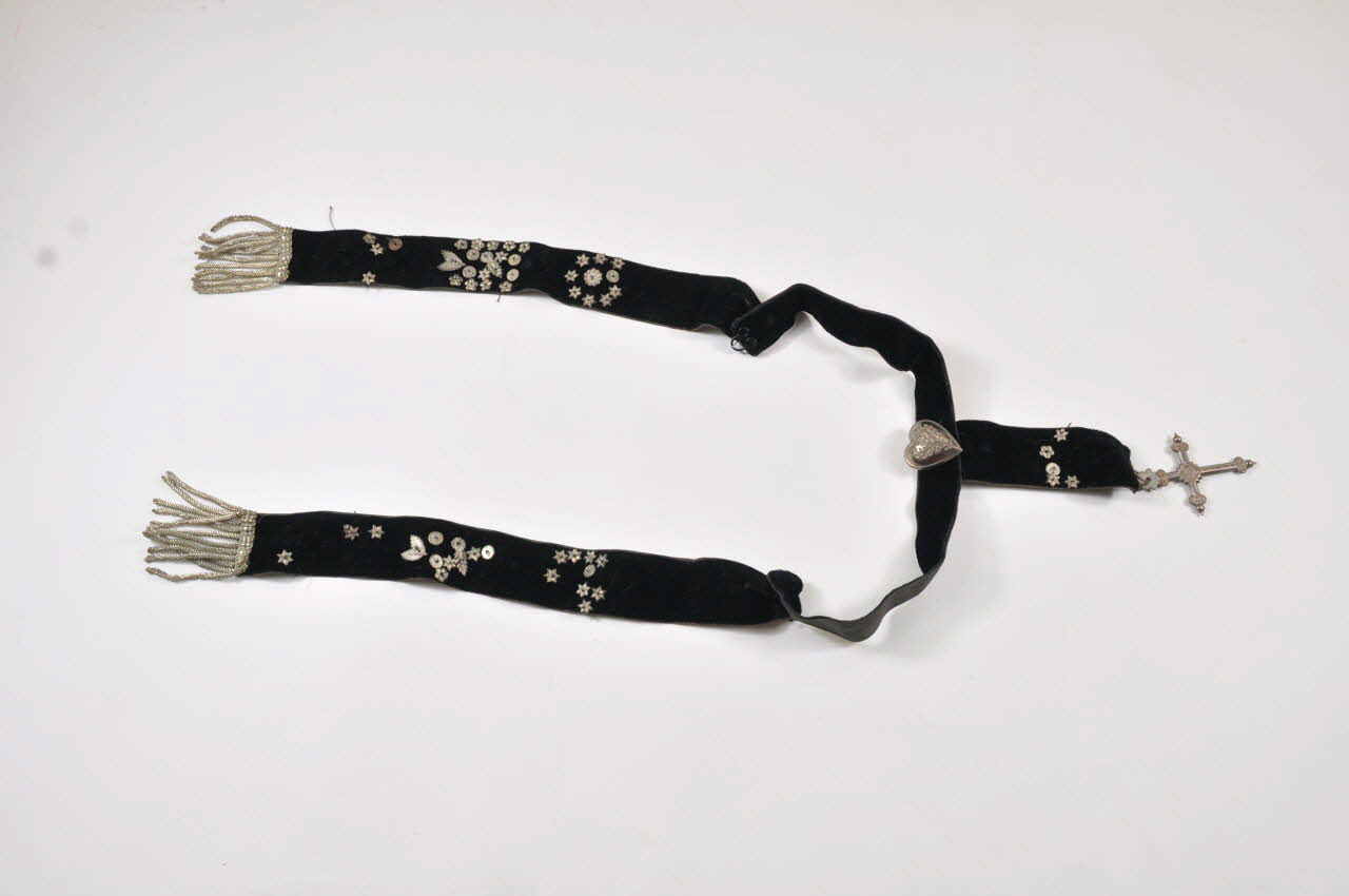 parure de mariée 2004.137.292  Photo Mucem