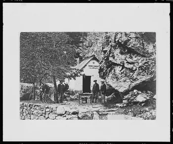photographie Poste de douanes francaises... (cp 003273) Ph.1999.53.2  Photo © Musée des Civilisations de lEurope et de la Méditerranée/Anonyme