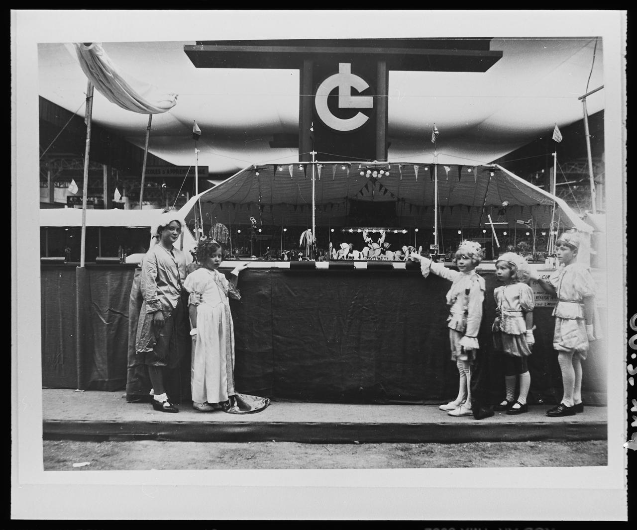 photographie Maquette de cirque Georges…. Ph.2000.3.114 Photo © Musée des Civilisations de lEurope et de la Méditerranée