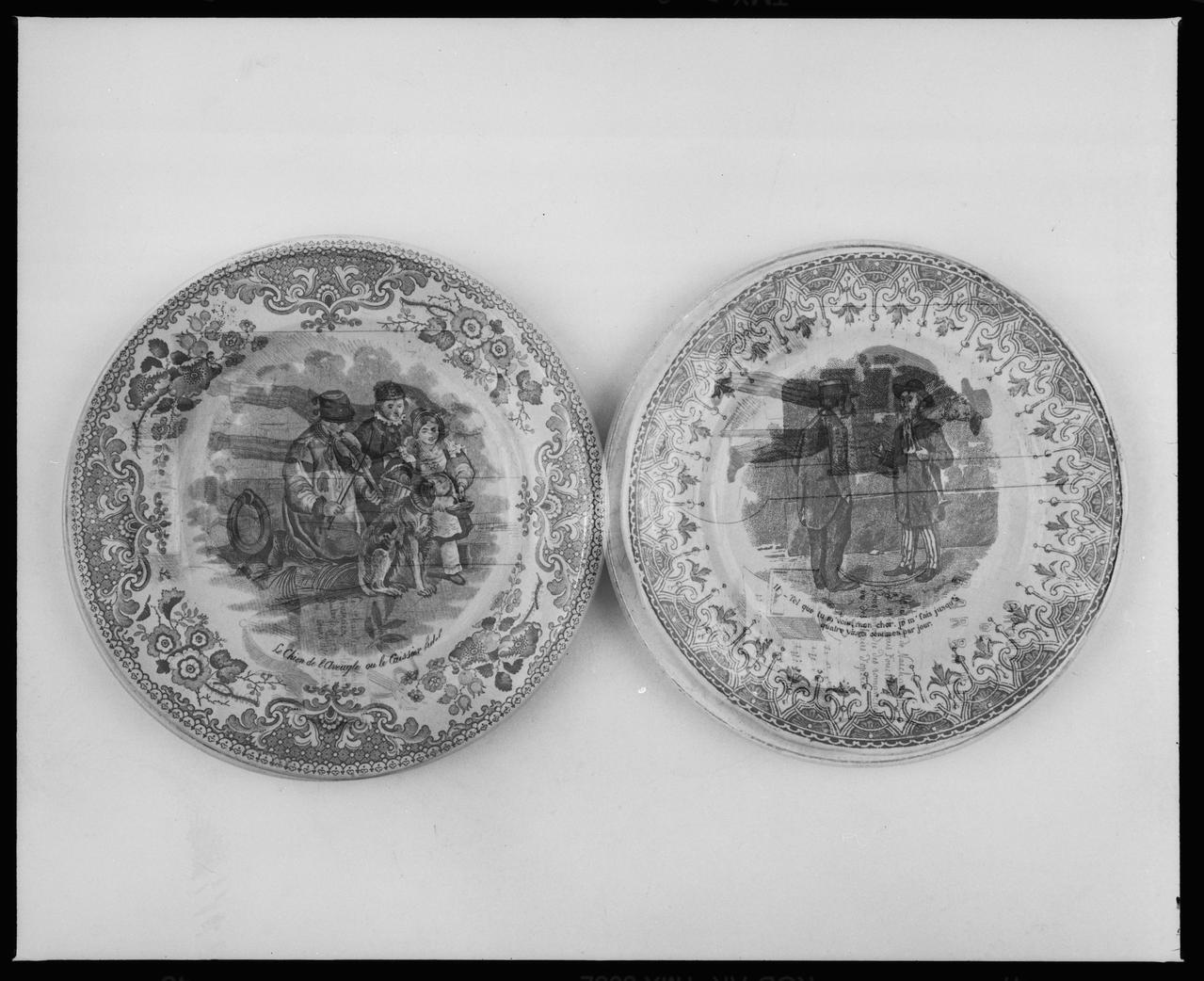 Danièle Adam ; Hervé Jézéquel photographie MNATP. Exposition. Musiciens des rues de Paris (18 novembre 1997 - 27 avril 1998) Ile-de-France, France 1997 Ph.2008.00.4.138 Photo © Musée des Civilisations de lEurope et de la Méditerranée/Adam, Danièle
Jézéquel, Hervé