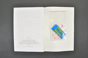 Hatter BROCHURE Au sujet du sida pour les personnes gays, lesbiennes et bisexuelles (en hongrois) Hongrie 2004 2005.124.13.1-3 Photo Mucem