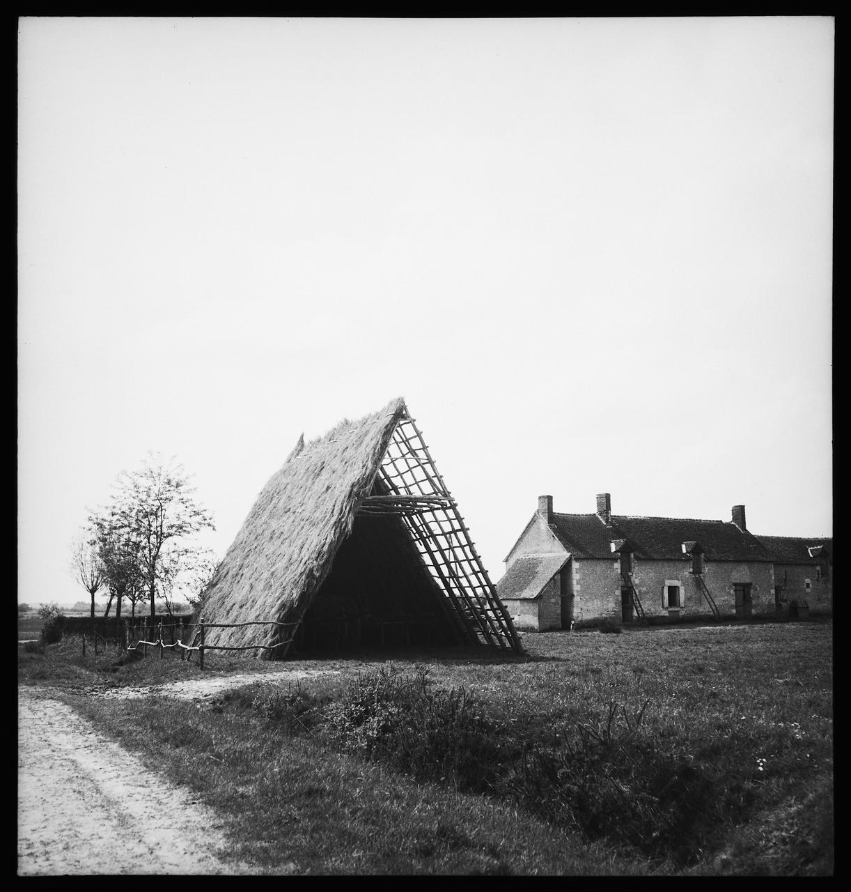 Docteur Robert Gessain photographie [Sans légende] France 1938 Ph.2009.00.21.14 Photo © Musée des Civilisations de lEurope et de la Méditerranée/Gessain, Docteur Robert