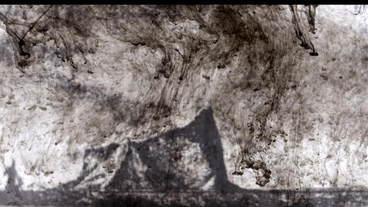 Clément Cogitore vidéo Ferdinandea: Ashes Berlin-Brandebourg, Allemagne 2022 2025.25.1.2 Photo Clément Cogitore