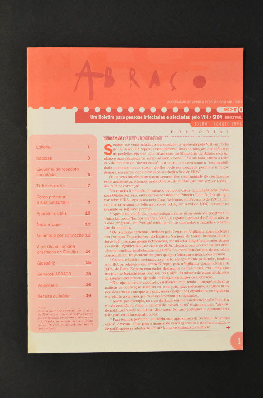 Abraço revue Abraço. Um Boletim para pessoas infectadas e afectadas pelo VIH/SIDA Portugal 1998 2003.109.70 Photo Mucem