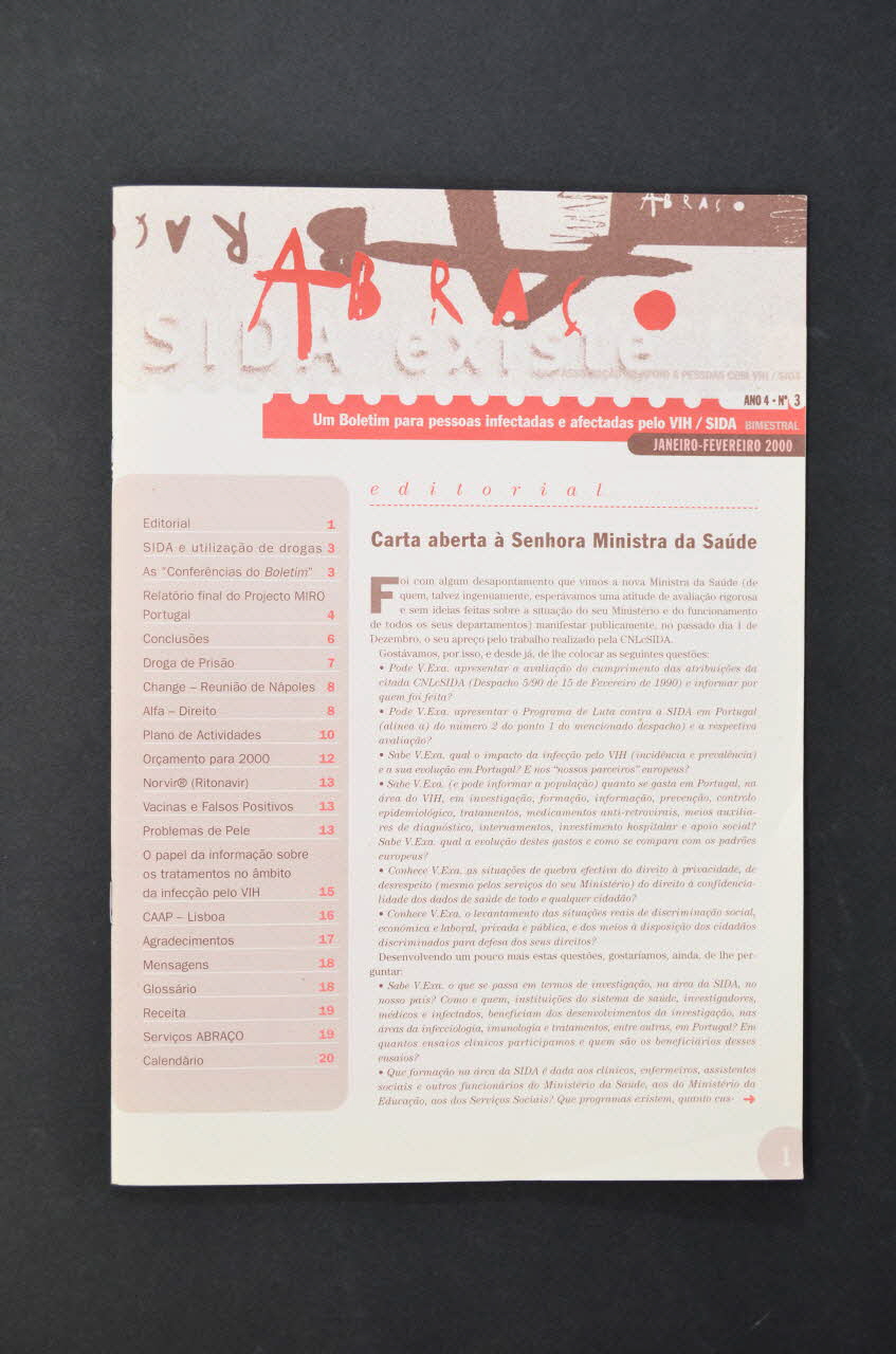 Abraço revue Abraço. Um Boletim para pessoas infectadas e afectadas pelo VIH/SIDA Portugal 2000 2003.109.80.1-2 Photo Mucem