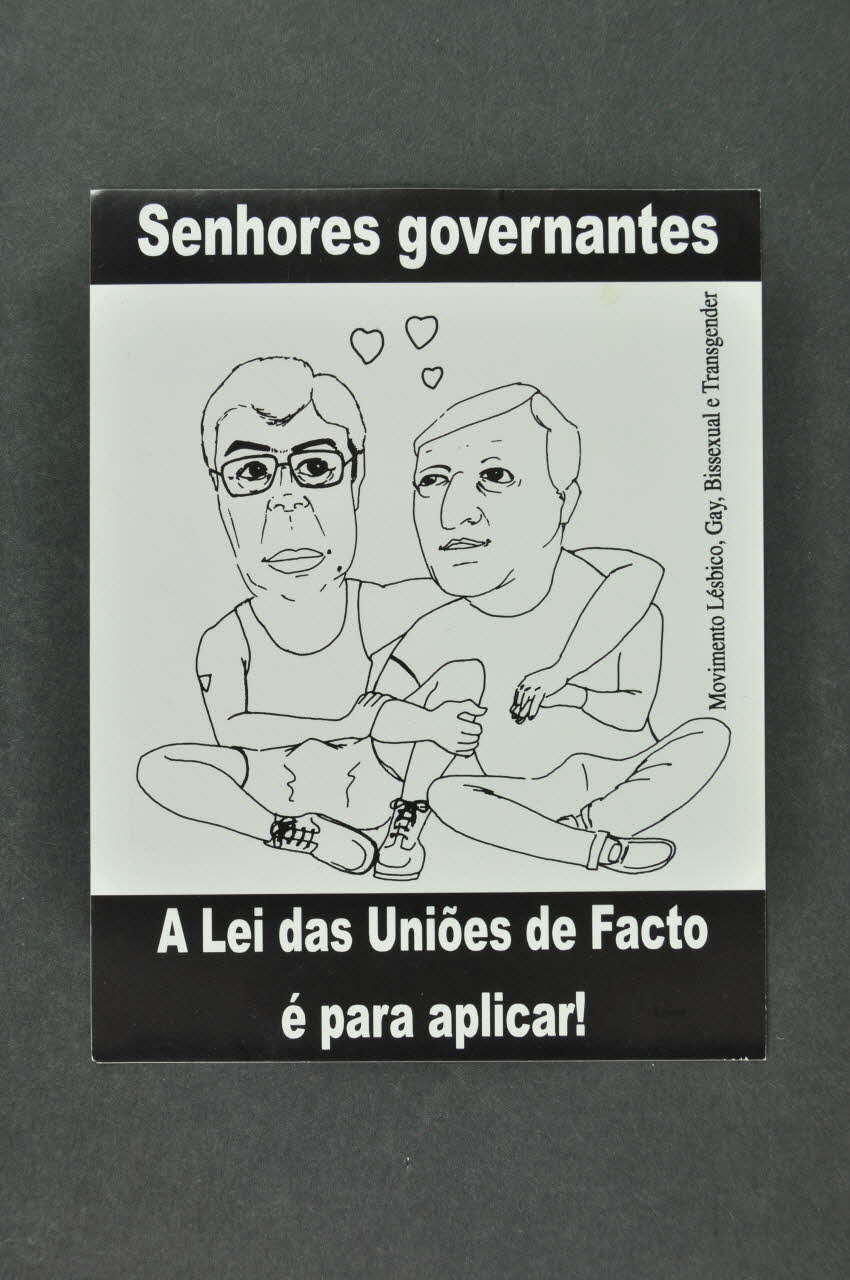 autocollant "Senhores governantes...A Lei das Unioes de Facto é para aplicar !" (Messieurs les gouvernants. Il faut appliquer la loi d'union de fait) 2003.110.1 Photo Mucem