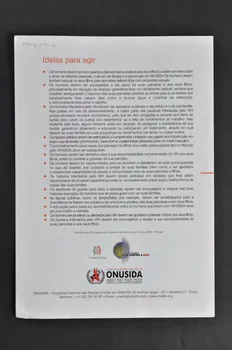 Ministerio Da Salude / Commisao Nacional Luta Dépliant "O homen enquanto pai e prestador de cuidados num mundo com SIDA" (Dans beaucoup de pays les hommes ont besoin de soins dans ce monde avec le sida) Portugal 2001 2003.110.12 Photo Mucem