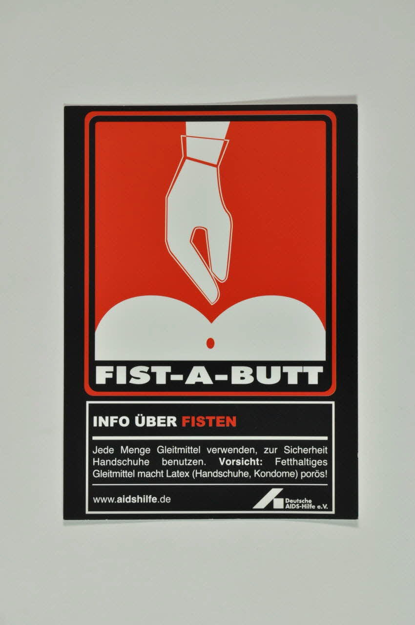 carte postale "Fist-a-butt" 2003.111.104 Photo Mucem