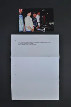 Lithuanian Positive Group photographie "The meeting of people living with HIV in Baltic countries, June 1996, Jurmala, Lettonie, For memory about died friends" (Rencontre des personnes vivant avec le VIH dans les pays baltes, juin 1996 à Jurmala en Lettonie. A la mémoire des amis décédés) Lituanie 1996 2005.168.7.1-2 Photo Mucem