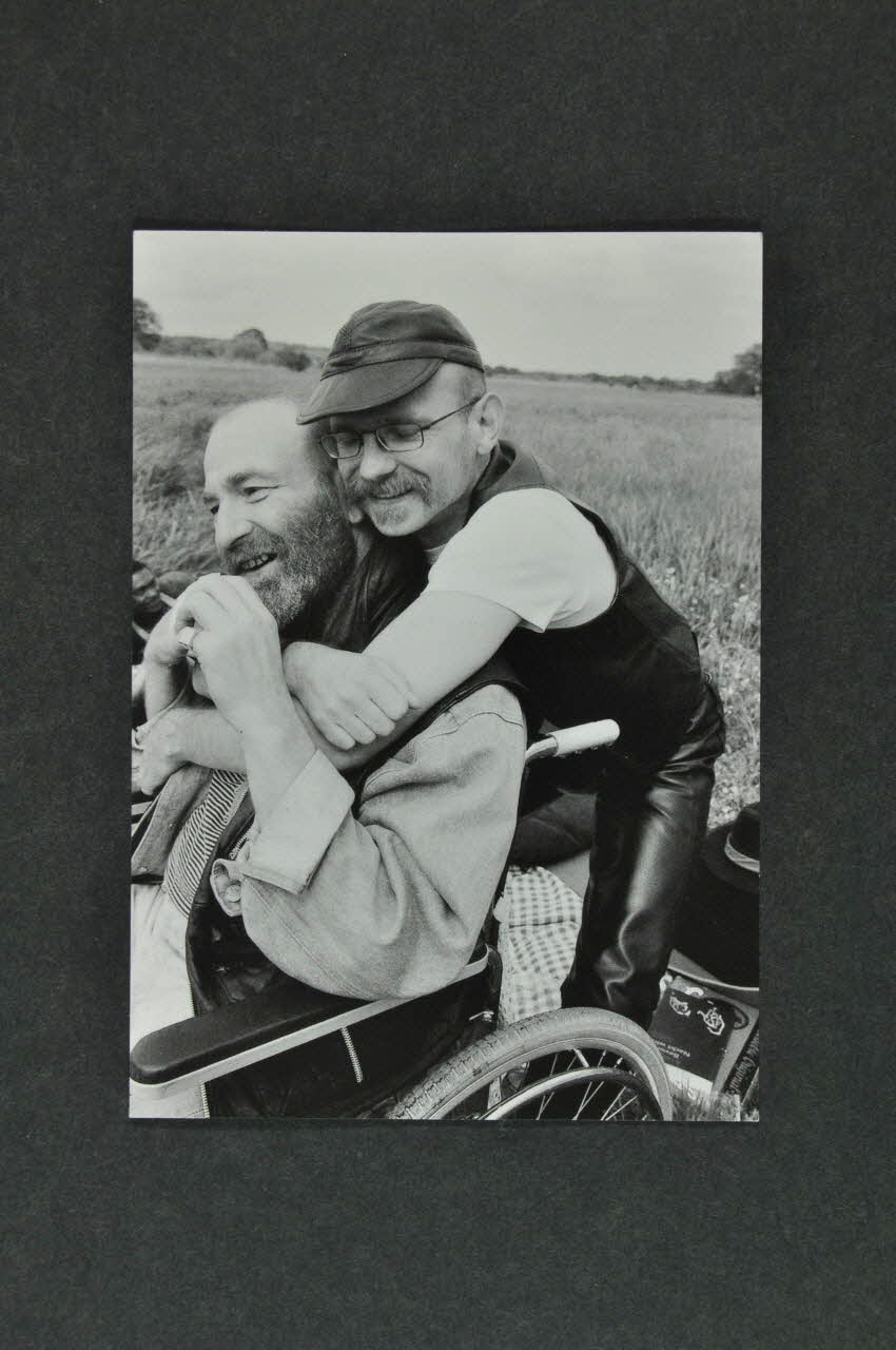 carte postale "Füreinander dasein" (Etre présent ???) 2003.111.127 Photo Mucem