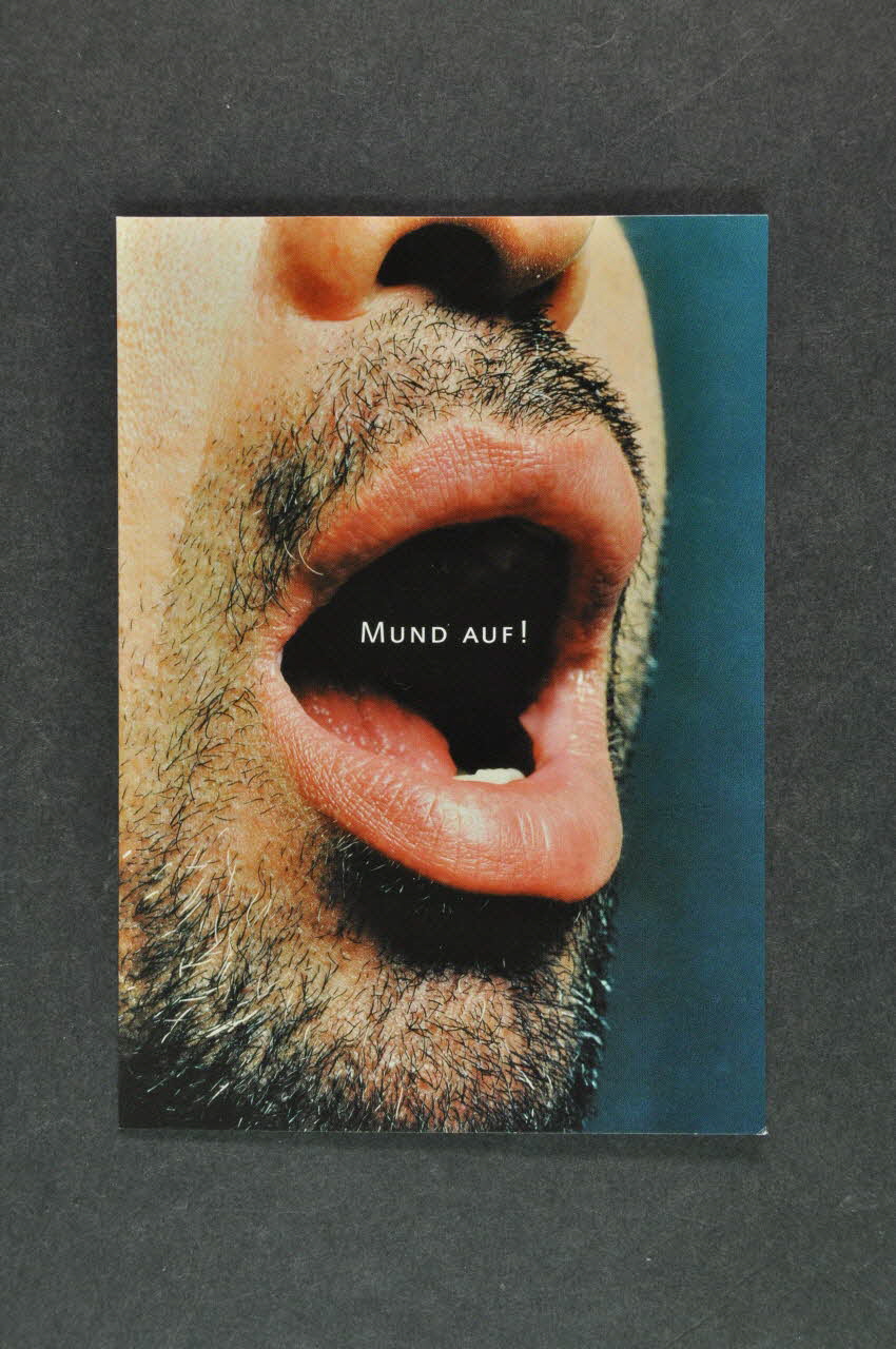 carte postale "Mund Auf !" (bouche ouverte!) 2003.111.146 Photo Mucem
