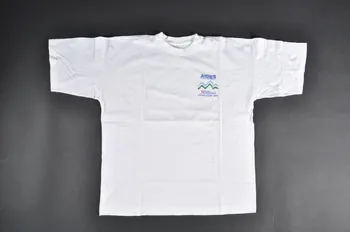 AIDES tee-shirt AIDES 9èmes assises de Grenoble France 1996 2004.165.3 Photo Mucem
