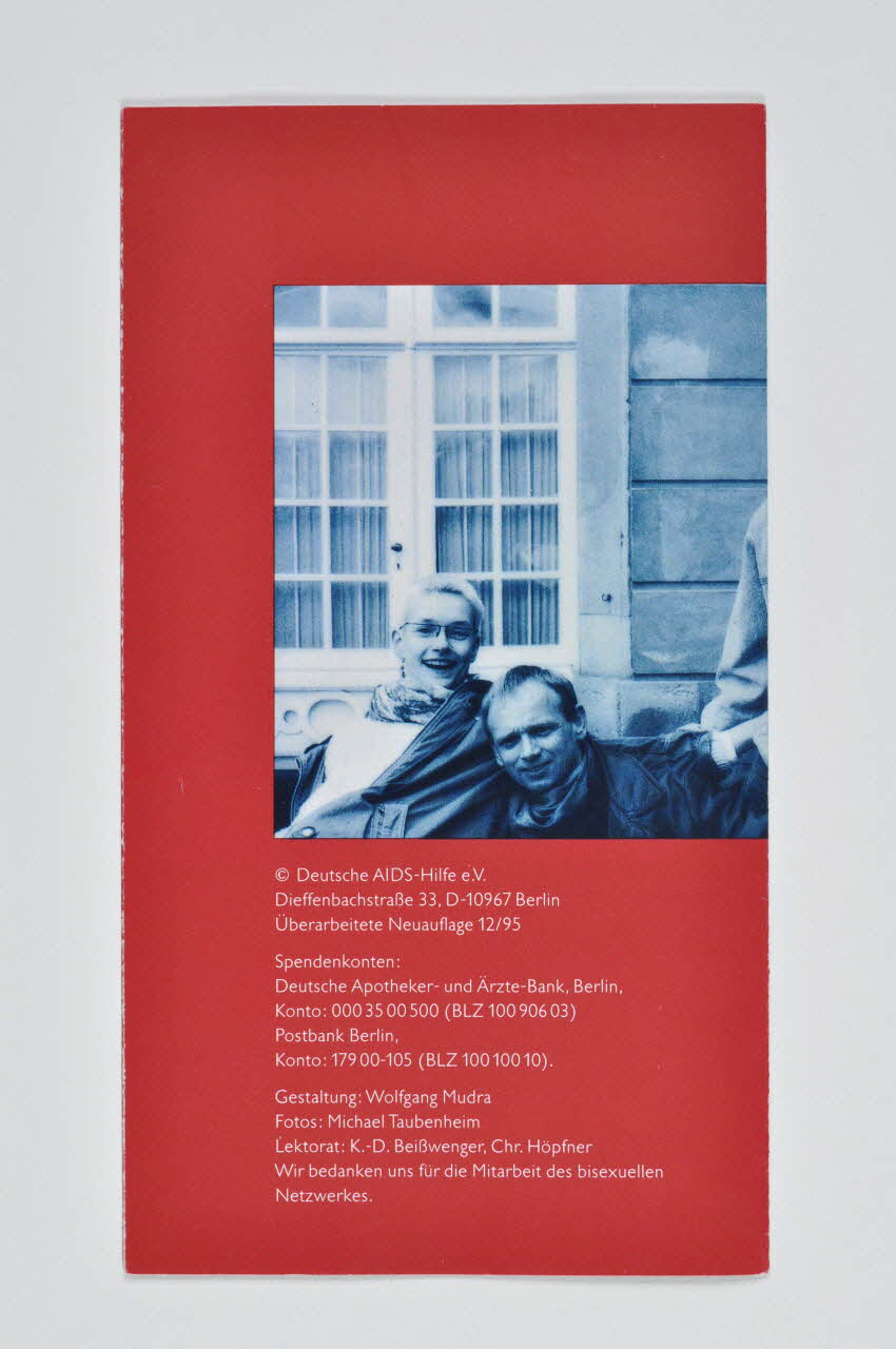 Deutsche Aids-Hilfe Dépliant "Bisexualität its eine Möglichkeit" (Il est possible d'être bisexuel) Allemagne 1999/12 2003.111.162  Photo Mucem