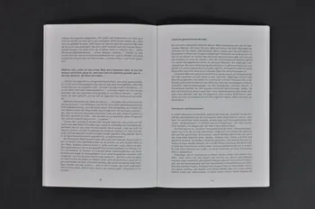 Deutsche Aids-Hilfe livre AIDS-Forum DAH. Band XXV :  Ulrich Biechele : "Schwule Männer aus der Unterschicht / Sexuelle Identität und HIV-Prävention (Hommes gays de la classe inférieure / Identité sexuelle et prévention du VIH) Allemagne 1996/11 2003.111.176 Photo Mucem