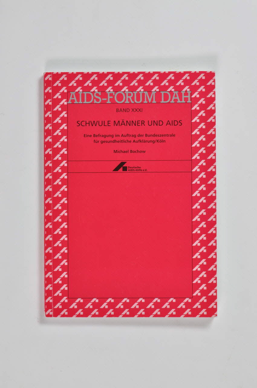 Deutsche Aids-Hilfe livre AIDS-Forum DAH. Band XXXI :  Michael Bochow : "Schwule Männer und Aids" (Les homosexuels et le sida) Allemagne 1997/12 2003.111.180 Photo Mucem
