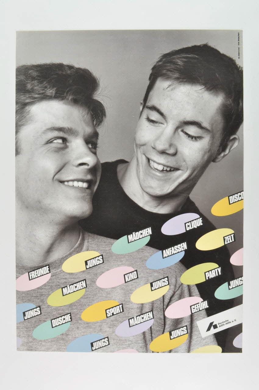 affiche "Freunde, Jungs, Mädchen, Clique, Disco..." 2003.112.12 Photo Mucem