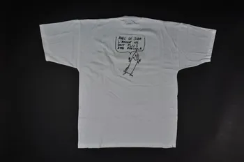 Atl Mst Sida Tunisie, Xi° Conférence tee-shirt "Avec le sida, l'amour ne doit plus être aveugle" Afrique 1997/12 2004.201.116 Photo Mucem