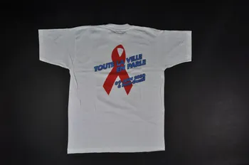 tee-shirt "Toute la ville en parle" Haiti 2000/6/9 2004.201.119  Photo Mucem