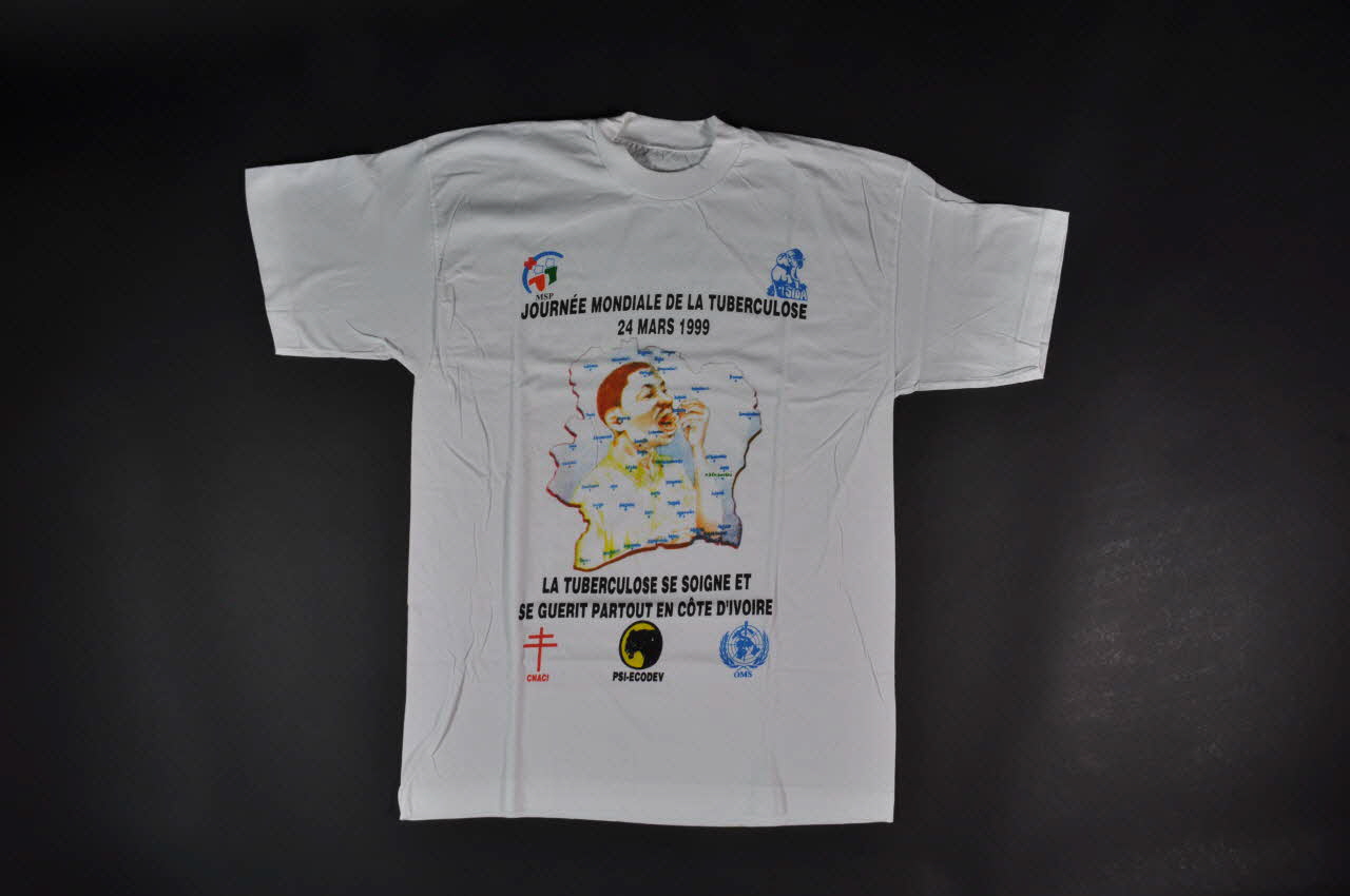 Oms, Cnaci, Psi-Ecodev tee-shirt "La tuberculose se soigne et se guérit partout en Côte d'Ivoire" Afrique 1999/3 2004.201.121 Photo Mucem