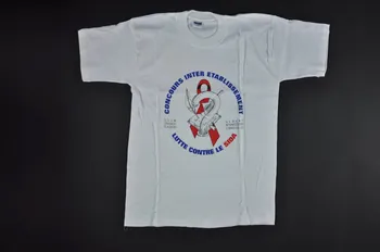 tee-shirt "Concours Inter établissement .Lutte contre le sida" 2004.201.27  Photo Mucem