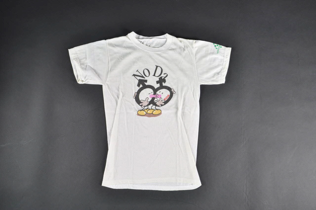 tee-shirt "SIDA No Da" (Ne donne pas le sida) 2004.201.59 Photo Mucem