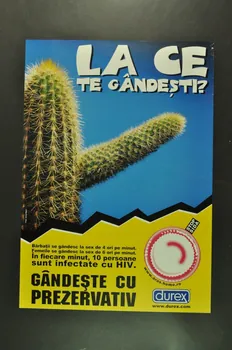Asociatia Romana Anti-Sida (Aras) affiche "La Ce Te Gandest ? (cactus) (Y penses-tu?) Roumanie 2003 2003.115.5  Photo Mucem