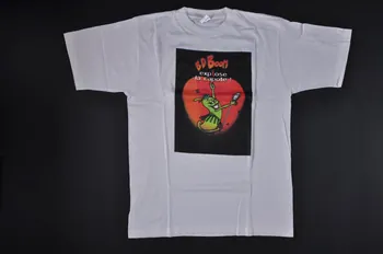 tee-shirt "BD Boom explose la capote !" 2004.201.89 Photo Mucem