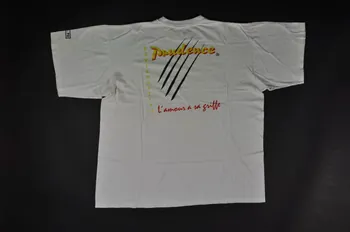 tee-shirt "Prudence. Préservatifs. L'amour a sa griffe" 2004.201.93 Photo Mucem