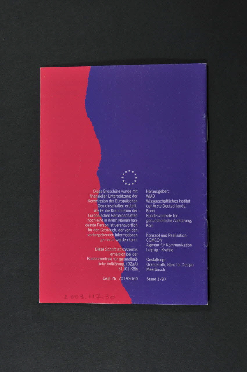 BROCHURE "Info für junge turkische frauen" (en turc) 2003.117.30 Photo Mucem