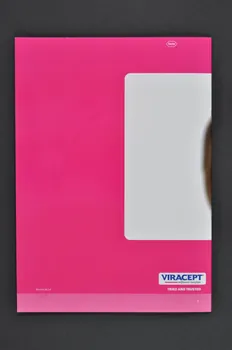 Viracept BROCHURE "Women and HIV INfection. Selecting optimal Antiretroviral Therapy." (Les femmes et l'infection à VIH. Choix de la thérapie antirétrovirale la meilleure) International 2004 2004.204.111.1-3  Photo Mucem